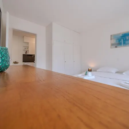 Lejlighed Viktoria A12 By Vacations, Renoviertes App Mit Bergblick Im Zentrum *