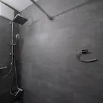 Viktoria A12 By Vacations, Renoviertes App Mit Bergblick Im Zentrum