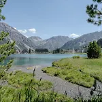 Viktoria A12 By Vacations, Renoviertes App Mit Bergblick Im Zentrum Appartamento *