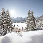 Viktoria A12 By Vacations, Renoviertes App Mit Bergblick Im Zentrum *