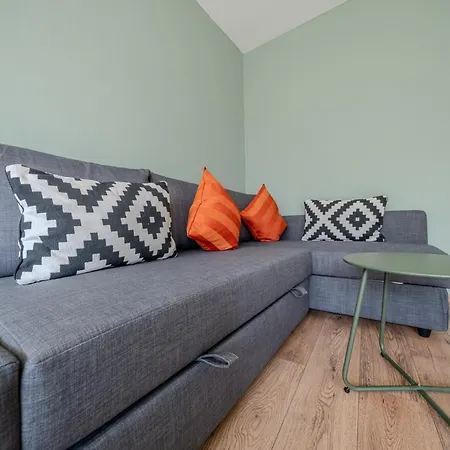 Viktoria A12 By Vacations, Renoviertes App Mit Bergblick Im Zentrum * أروسا