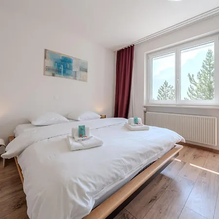 شقة Viktoria A12 By Vacations, Renoviertes App Mit Bergblick Im Zentrum *